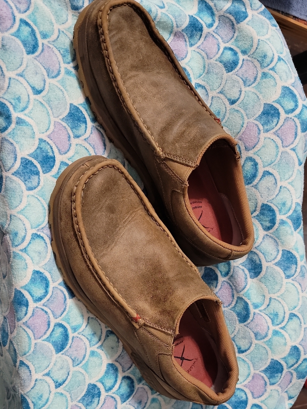 Twisted X Mens Slip on Driving Moc Shoe with Cellstretch Size 12M